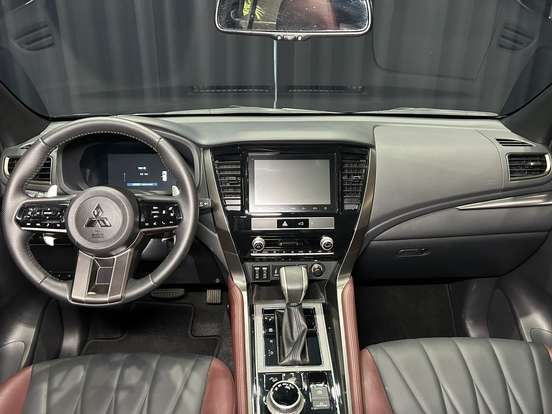 MITSUBISHI-PAJERO SPORT-2024