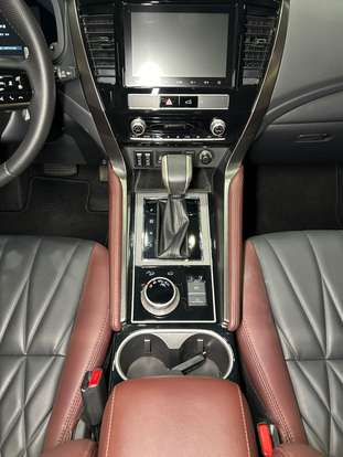 MITSUBISHI-PAJERO SPORT-2024
