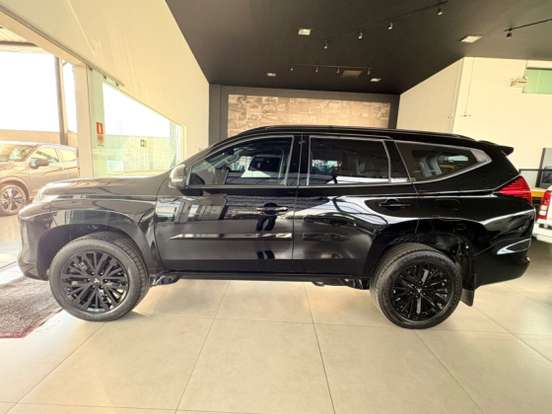 MITSUBISHI-PAJERO SPORT-2024