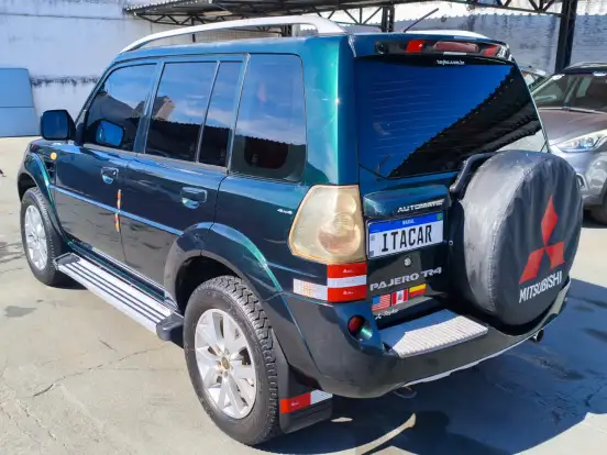 MITSUBISHI-PAJERO TR4-2.0 4X4 16V 140CV FLEX 4P AUTOMÁTICO MITSUBISHI-PAJERO TR4-2009