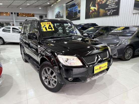 MITSUBISHI-PAJERO TR4-2013
