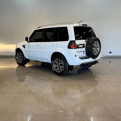 MITSUBISHI-PAJERO TR4-2013