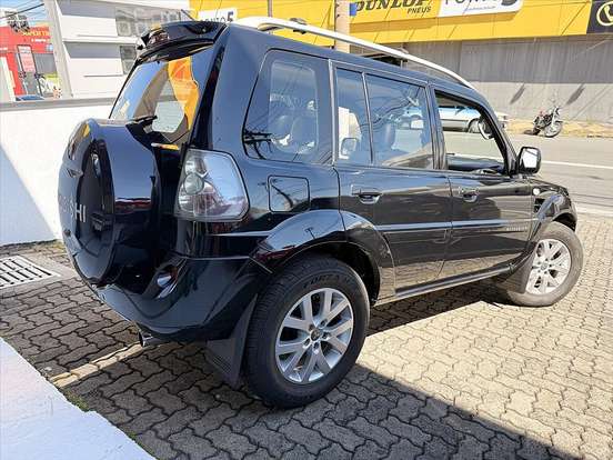 MITSUBISHI-PAJERO TR4-2.0 4X2 16V 140CV FLEX 4P AUTOMÁTICO MITSUBISHI-PAJERO TR4-2012