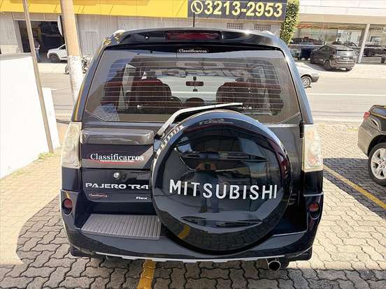MITSUBISHI-PAJERO TR4-2.0 4X2 16V 140CV FLEX 4P AUTOMÁTICO MITSUBISHI-PAJERO TR4-2012