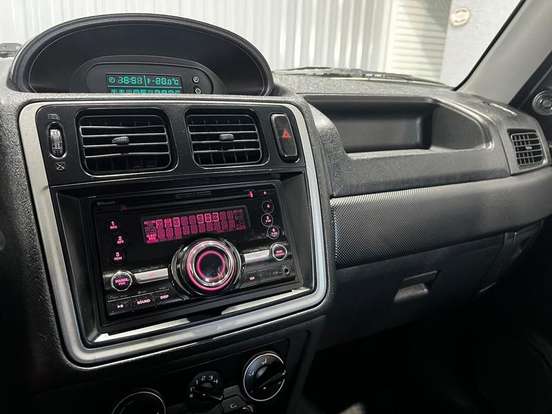 MITSUBISHI-PAJERO TR4-2013
