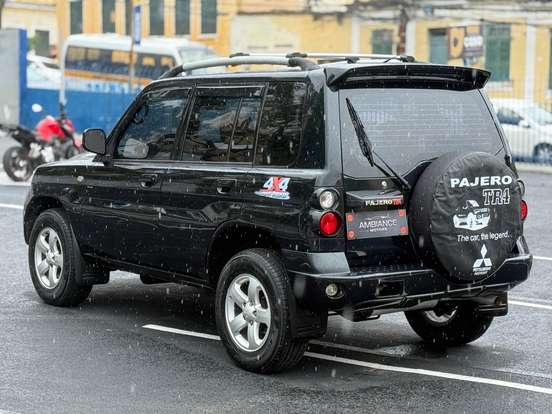 MITSUBISHI-PAJERO TR4-2008