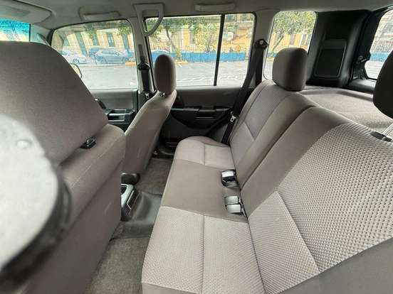 MITSUBISHI-PAJERO TR4-2008