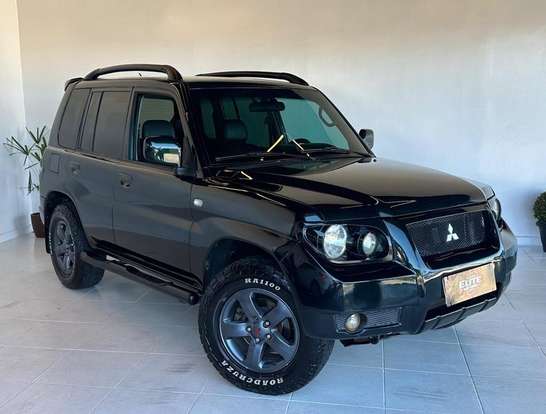 MITSUBISHI-PAJERO TR4-2009
