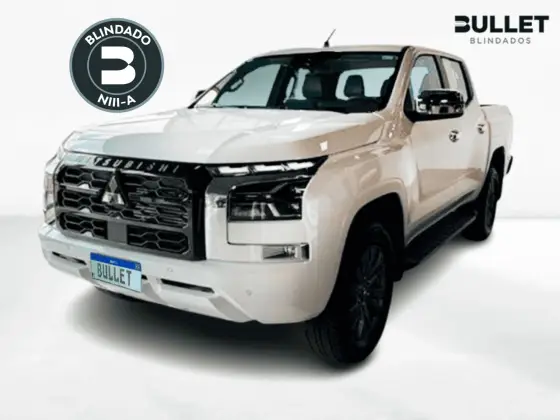 MITSUBISHI TRITON 2.4 BITURBO DIESEL CD HPE 4X4 AUTOMÁTICO