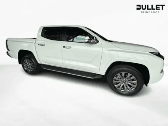 MITSUBISHI-TRITON-2.4 BITURBO DIESEL CD HPE 4X4 AUTOMÁTICO MITSUBISHI-TRITON-2026