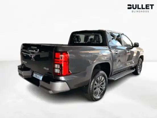 MITSUBISHI-TRITON-2026