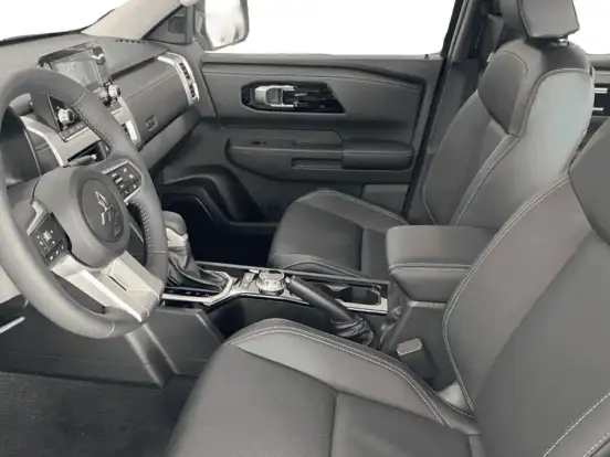 MITSUBISHI-TRITON-2026