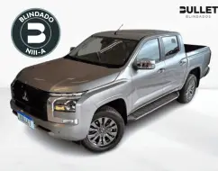 MITSUBISHI TRITON 2.4 BITURBO DIESEL CD HPE-S 4X4 AUTOMÁTICO MITSUBISHI TRITON 2.4 BITURBO DIESEL CD HPE-S 4X4 AUTOMÁTICO