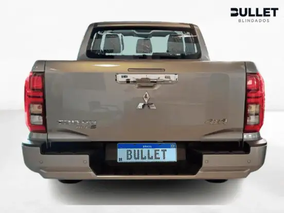 MITSUBISHI-TRITON-2.4 BITURBO DIESEL CD HPE-S 4X4 AUTOMÁTICO MITSUBISHI-TRITON-2026