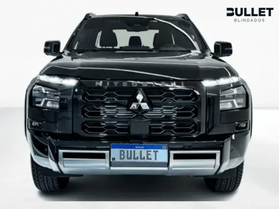 MITSUBISHI-TRITON-2026