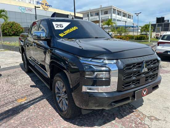 MITSUBISHI-TRITON-2.4 BITURBO DIESEL CD HPE 4X4 AUTOMÁTICO MITSUBISHI-TRITON-2025