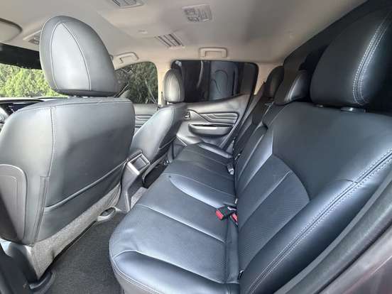 MITSUBISHI-TRITON-2.4 BITURBO DIESEL CD HPE-S 4X4 AUTOMÁTICO MITSUBISHI-TRITON-2024