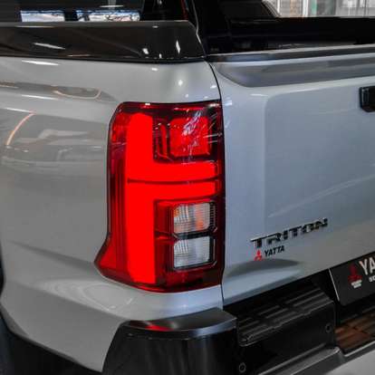 MITSUBISHI-TRITON-2.4 BITURBO DIESEL CD KATANA 4X4 AUTOMÁTICO MITSUBISHI-TRITON-2025