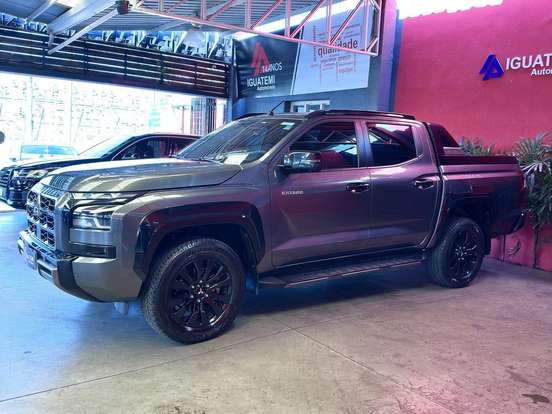 MITSUBISHI-TRITON-2025