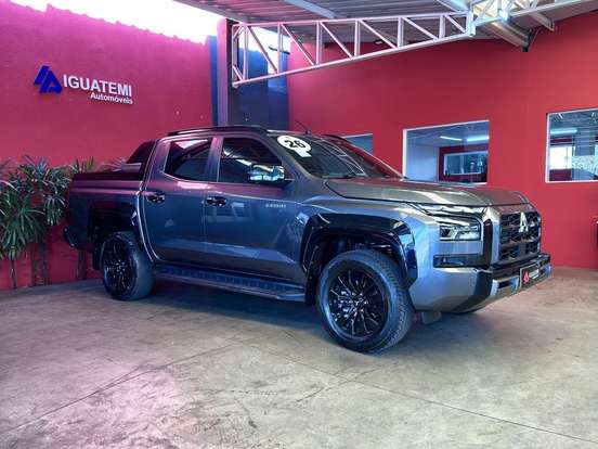 MITSUBISHI-TRITON-2.4 BITURBO DIESEL CD KATANA 4X4 AUTOMÁTICO MITSUBISHI-TRITON-2025