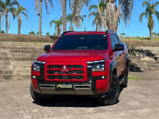 MITSUBISHI TRITON 2.4 BITURBO DIESEL CD KATANA 4X4 AUTOMÁTICO