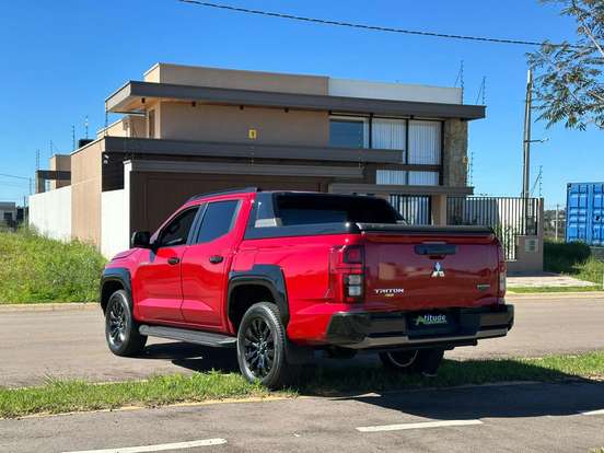 MITSUBISHI-TRITON-2.4 BITURBO DIESEL CD KATANA 4X4 AUTOMÁTICO MITSUBISHI-TRITON-2025