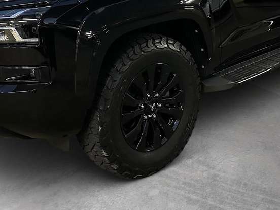 MITSUBISHI-TRITON-2.4 BITURBO DIESEL CD KATANA 4X4 AUTOMÁTICO MITSUBISHI-TRITON-2025