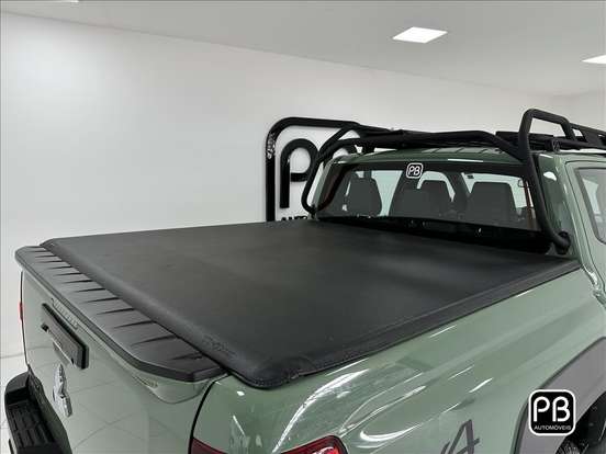 MITSUBISHI-TRITON-2.4 BITURBO DIESEL CD SAVANA 4X4 AUTOMÁTICO MITSUBISHI-TRITON-2025