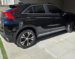MITSUBISHI ECLIPSE CROSS 1.5 MIVEC TURBO GASOLINA HPE-S S-AWC CVT MITSUBISHI ECLIPSE CROSS 1.5 MIVEC TURBO GASOLINA HPE-S S-AWC CVT