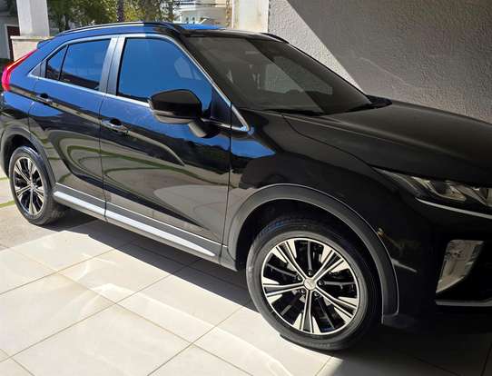 MITSUBISHI-ECLIPSE CROSS-1.5 MIVEC TURBO GASOLINA HPE-S S-AWC CVT MITSUBISHI-ECLIPSE CROSS-2019