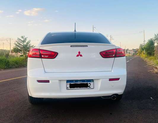 MITSUBISHI-LANCER-2.0 GT 16V GASOLINA 4P AUTOMÁTICO MITSUBISHI-LANCER-2015