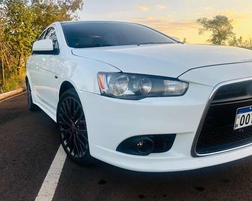 MITSUBISHI-LANCER-2015