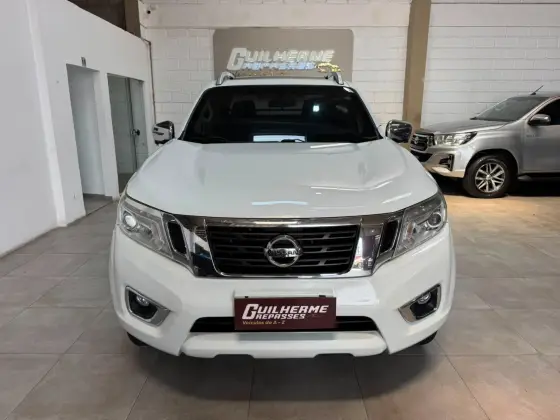 NISSAN FRONTIER 2.3 16V TURBO DIESEL LE CD 4X4 AUTOMÁTICO