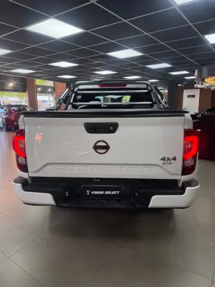 NISSAN-FRONTIER-2023