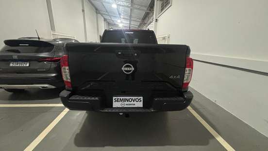 NISSAN-FRONTIER-2024