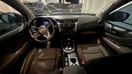 NISSAN-FRONTIER-2024