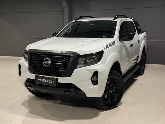 NISSAN FRONTIER 2.3 16V TURBO DIESEL ATTACK CD 4X4 AUTOMÁTICO