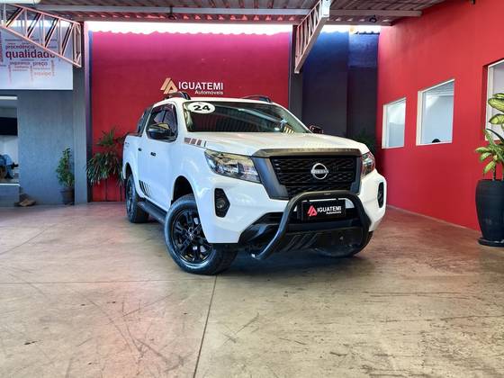 NISSAN FRONTIER 2.3 16V TURBO DIESEL ATTACK CD 4X4 AUTOMÁTICO