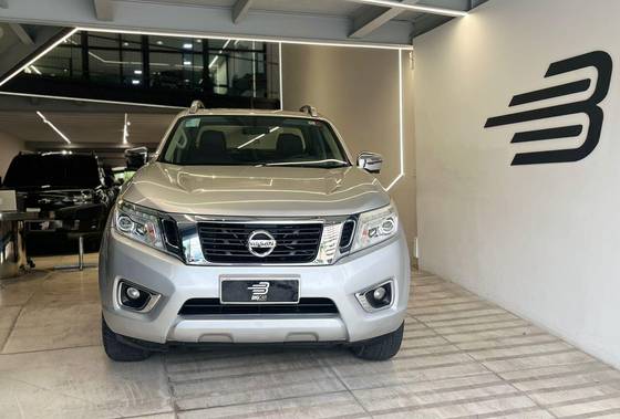 NISSAN FRONTIER 2.3 16V TURBO DIESEL LE CD 4X4 AUTOMÁTICO