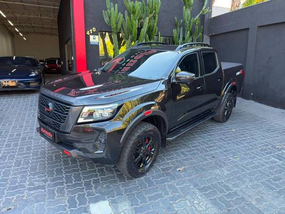 NISSAN FRONTIER 2.3 16V TURBO DIESEL PRO4X CD 4X4 AUTOMÁTICO
