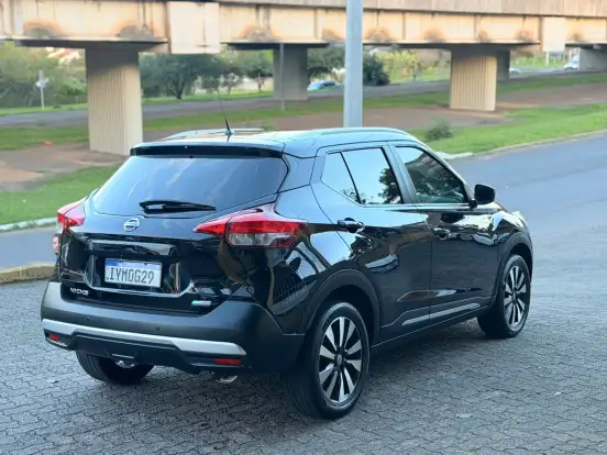 NISSAN-KICKS-2018