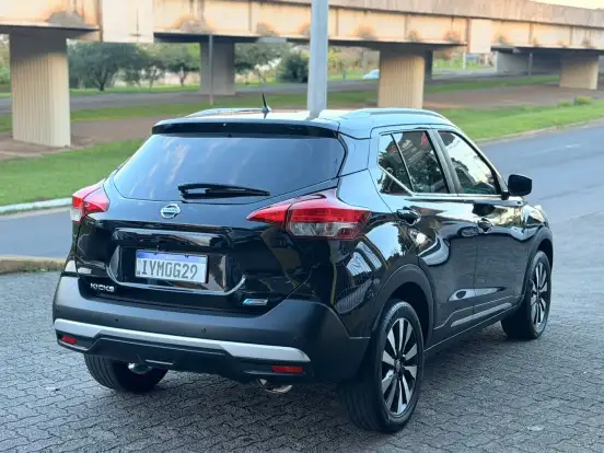 NISSAN-KICKS-2018