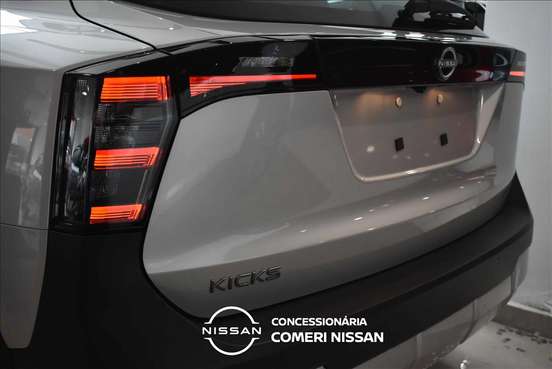 NISSAN-KICKS-2026