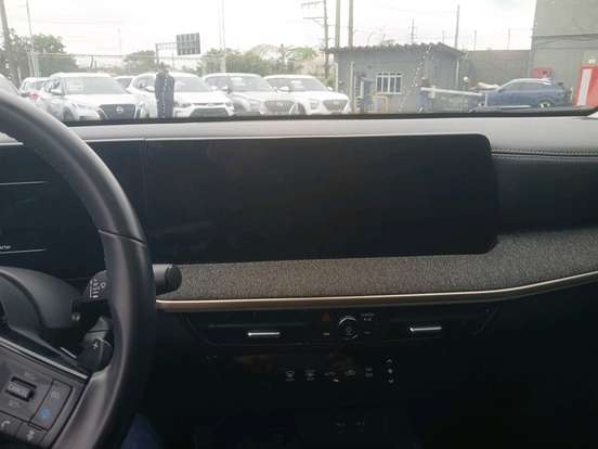 NISSAN-KICKS-2025