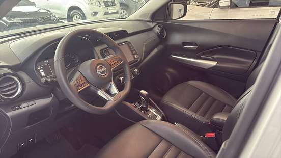 NISSAN-KICKS-2024