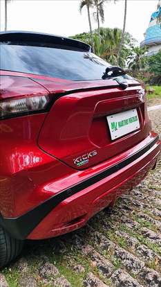 NISSAN-KICKS-2023