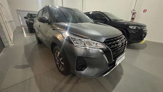 NISSAN-KICKS-2023