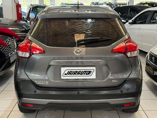NISSAN-KICKS-2016