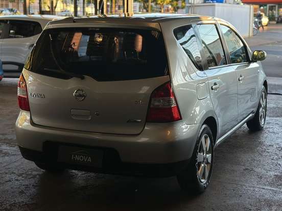 NISSAN-LIVINA-1.6 SL 16V FLEX 4P MANUAL NISSAN-LIVINA-2010