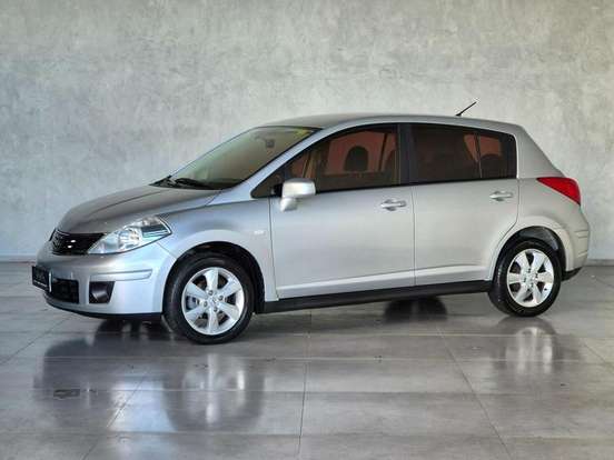 NISSAN-TIIDA-1.8 S 16V FLEX 4P MANUAL NISSAN-TIIDA-2012